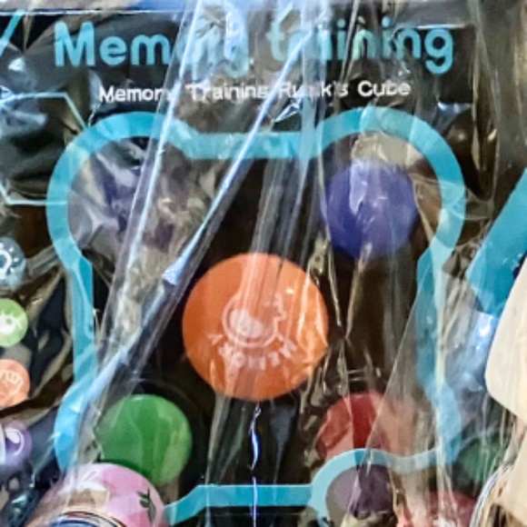 MEMORY LEARNING-LABUBU KEY RING, HOT WHEELS, 2 JUMP FROGS,SLAP BRACELETS&MORE - Picture 7 of 7